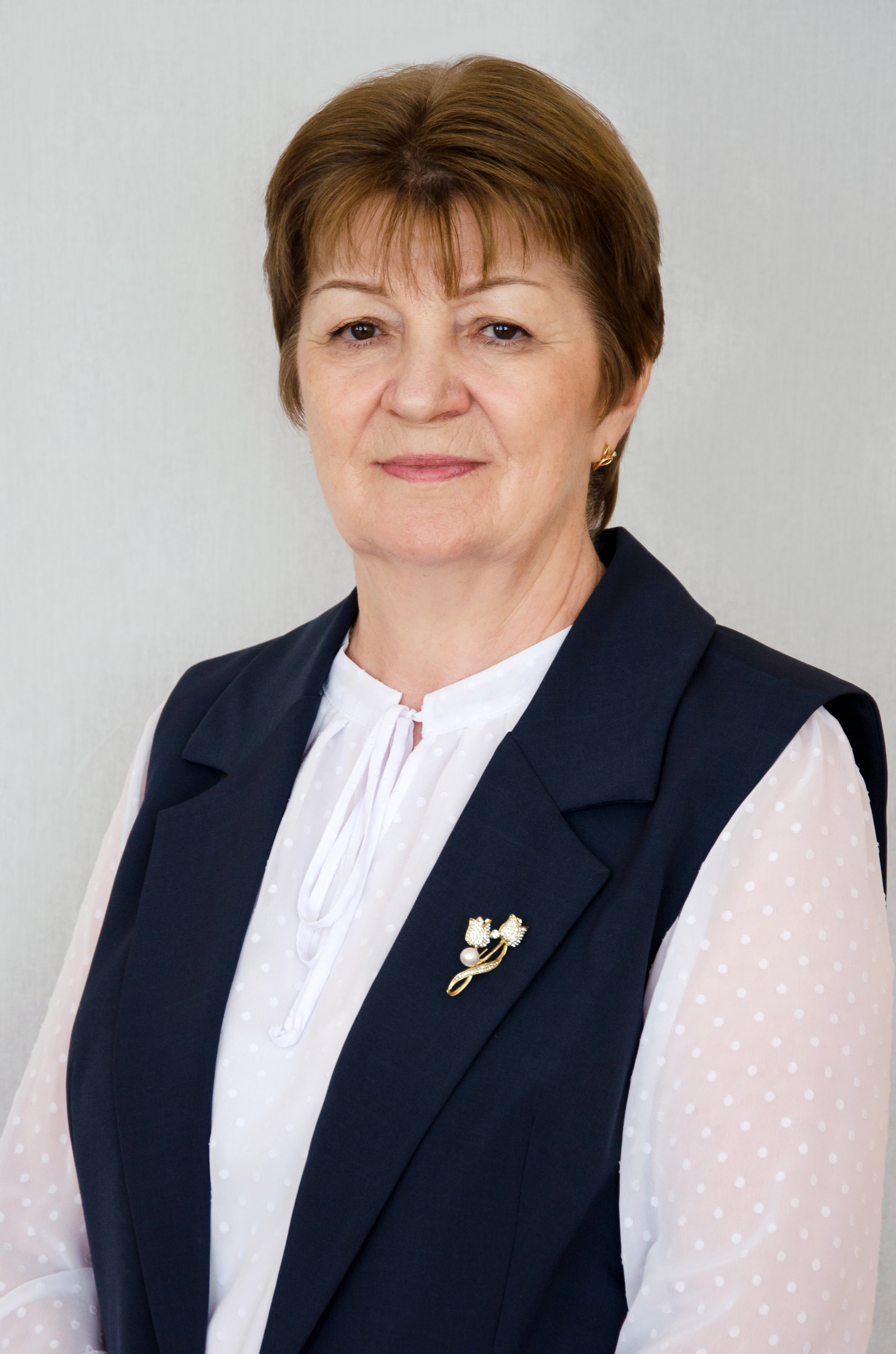 Подмозова Антонина Николаевна.